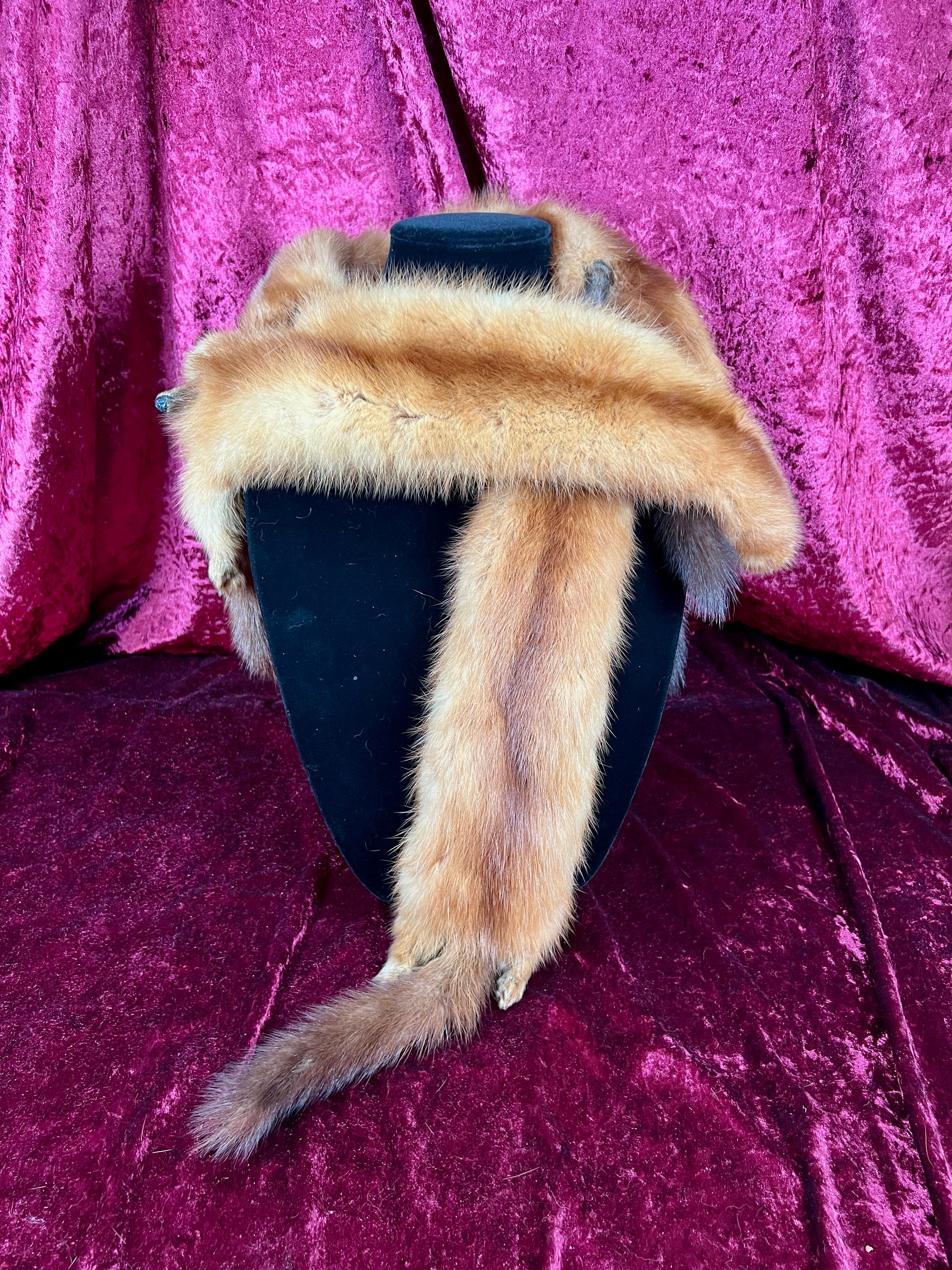Vintage Fashion & Accessories | Timeless Pieces at The Cat Vintage