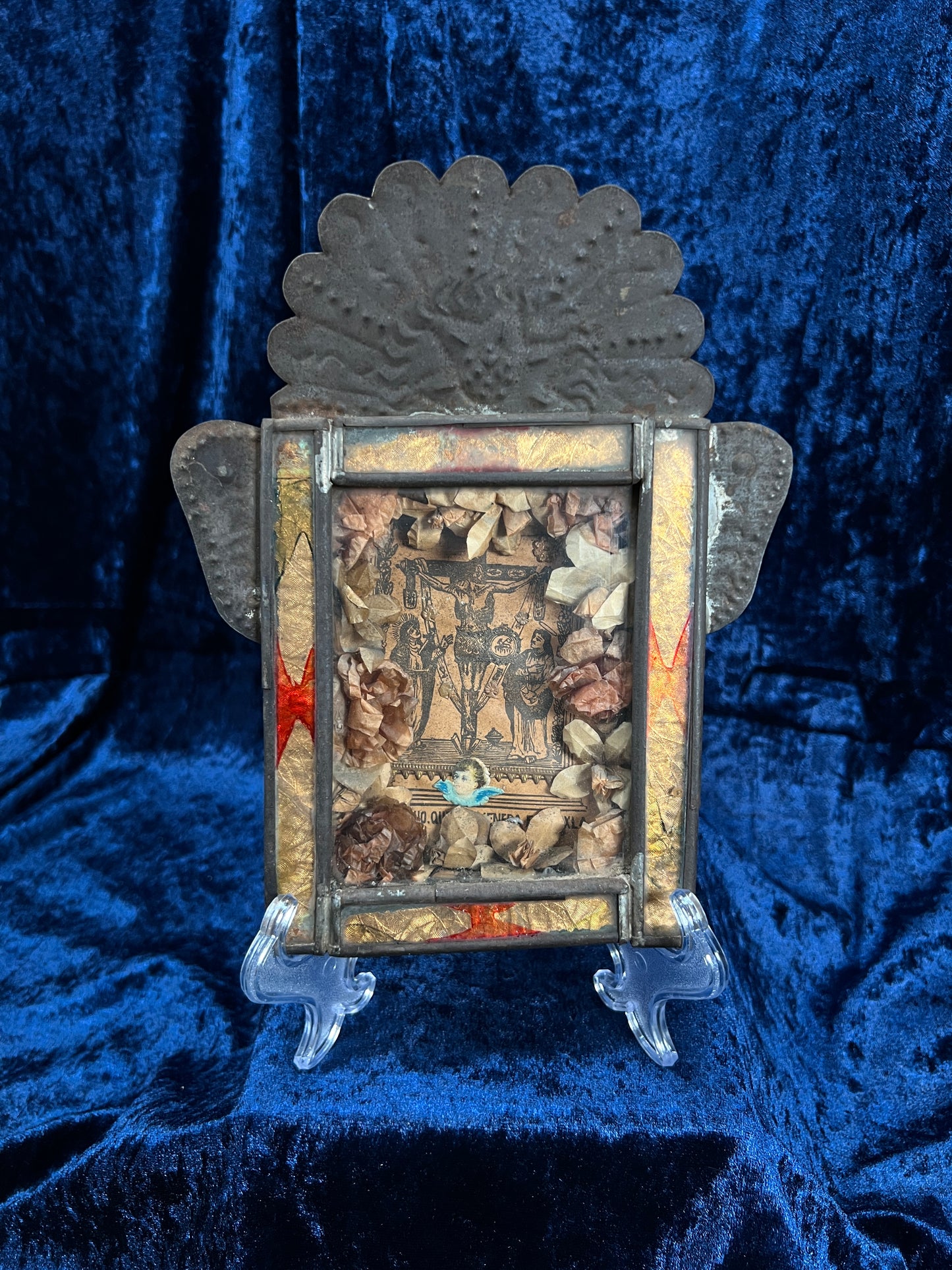 Vintage Metal Religious Shadow Box – Crucifixion Dried Flower Folk Art Shrine
