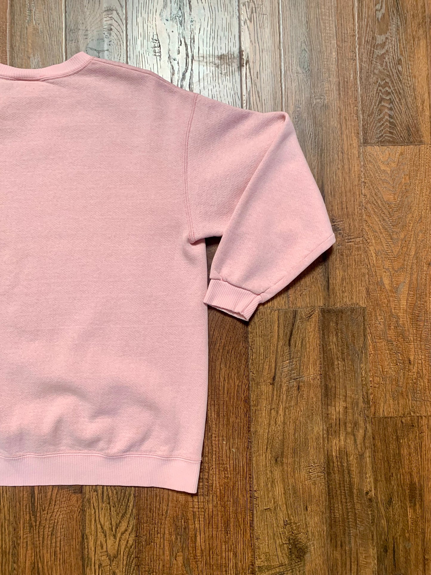 Vintage 1980s Cheetah Crewneck Sweatshirt - Baby Pink - Medium - Made In U.S.A.