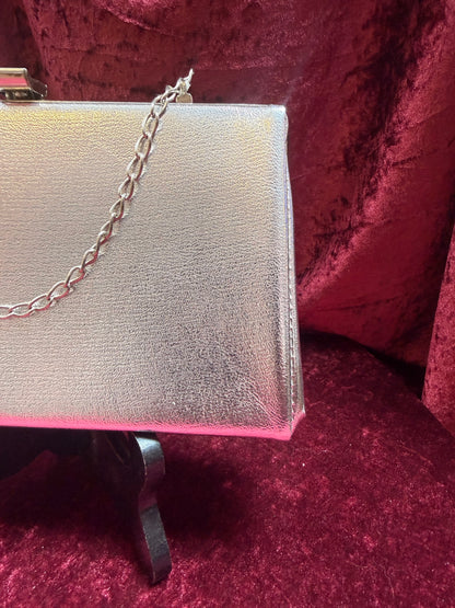 Vintage Accessories - Silver Metallic Clutch - Clasp Closure w/ Chain Strap - 1950s