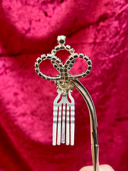 Vintage Accessory - Hair Clip - Round Cut Clear Rhinestone - Floral Spiral Design