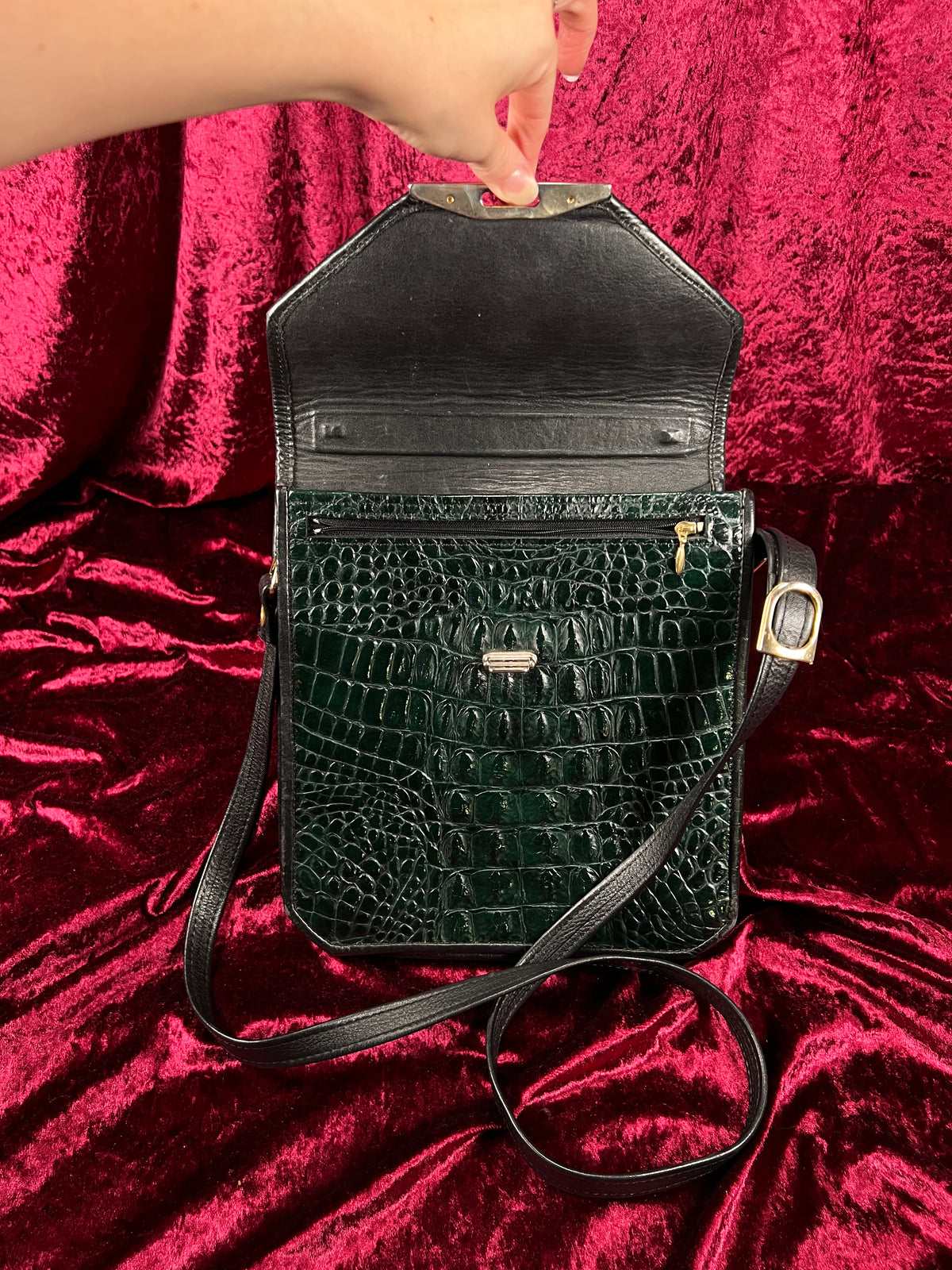 Vintage Emerald Green Leather Crossbody Bag - Croc Embossed Top Handle Purse