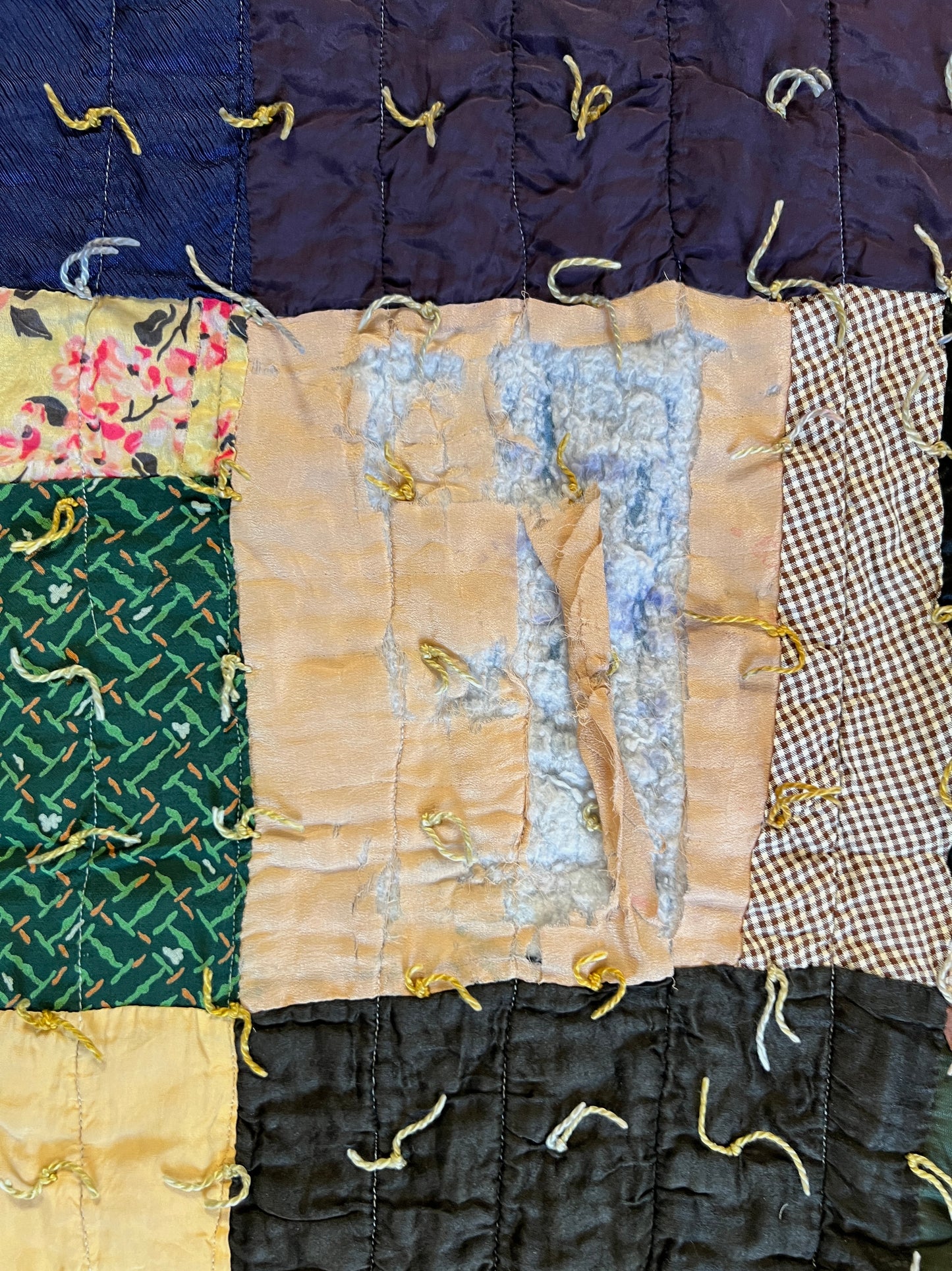 Vintage Linens - Cotton Quilt – Hand Stitched Patchwork Cottage Style