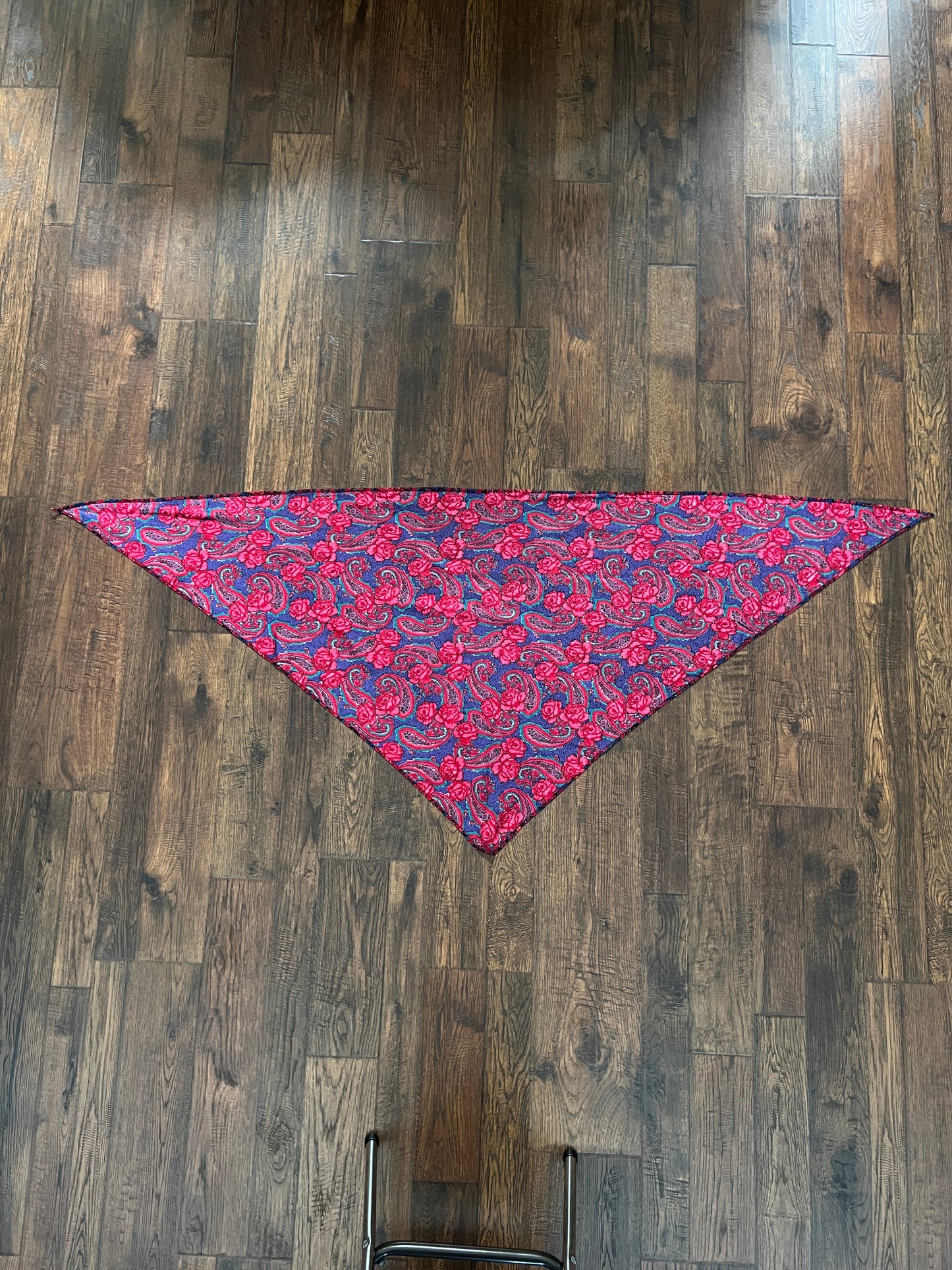 Vintage Floral Paisley Triangle Scarf - Pink and Purple Paisley Rose Shoulder Wrap