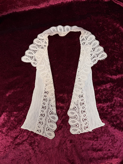 Vintage Lace Collar Overlay – Victorian Style Open Front Embroidered Panel
