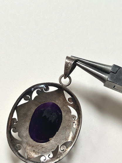 Vintage Jewelry - 925 Sterling Silver Pendant - Amethyst