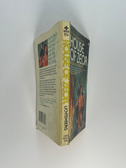 Vintage Paperback - House of Zeor - Jacqueline Lichtenberg - 1981 Playboy Paperbacks
