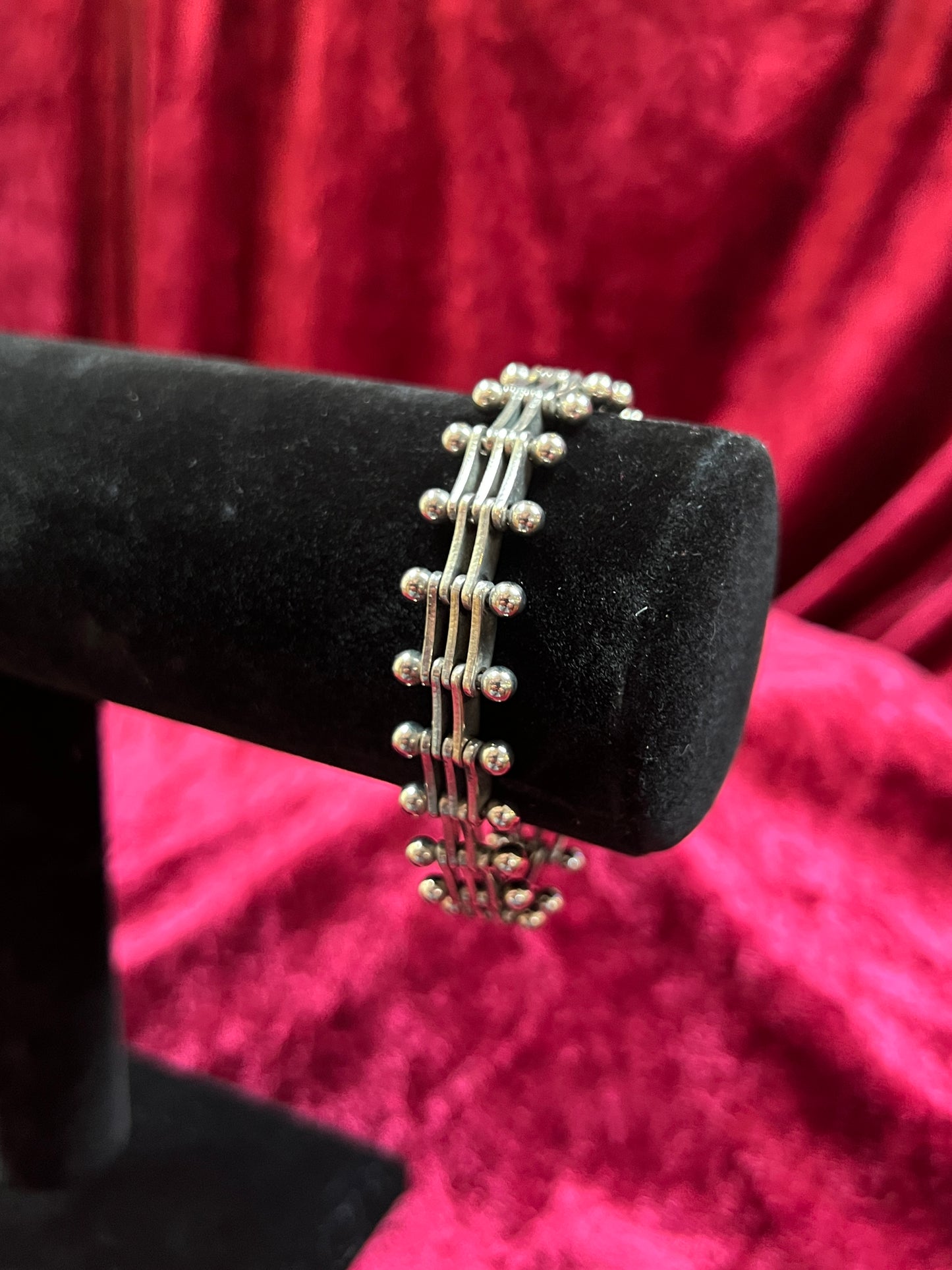 Vintage Jewelry - Bracelet - 925 Sterling Silver - Industrial Ball and Bar Link