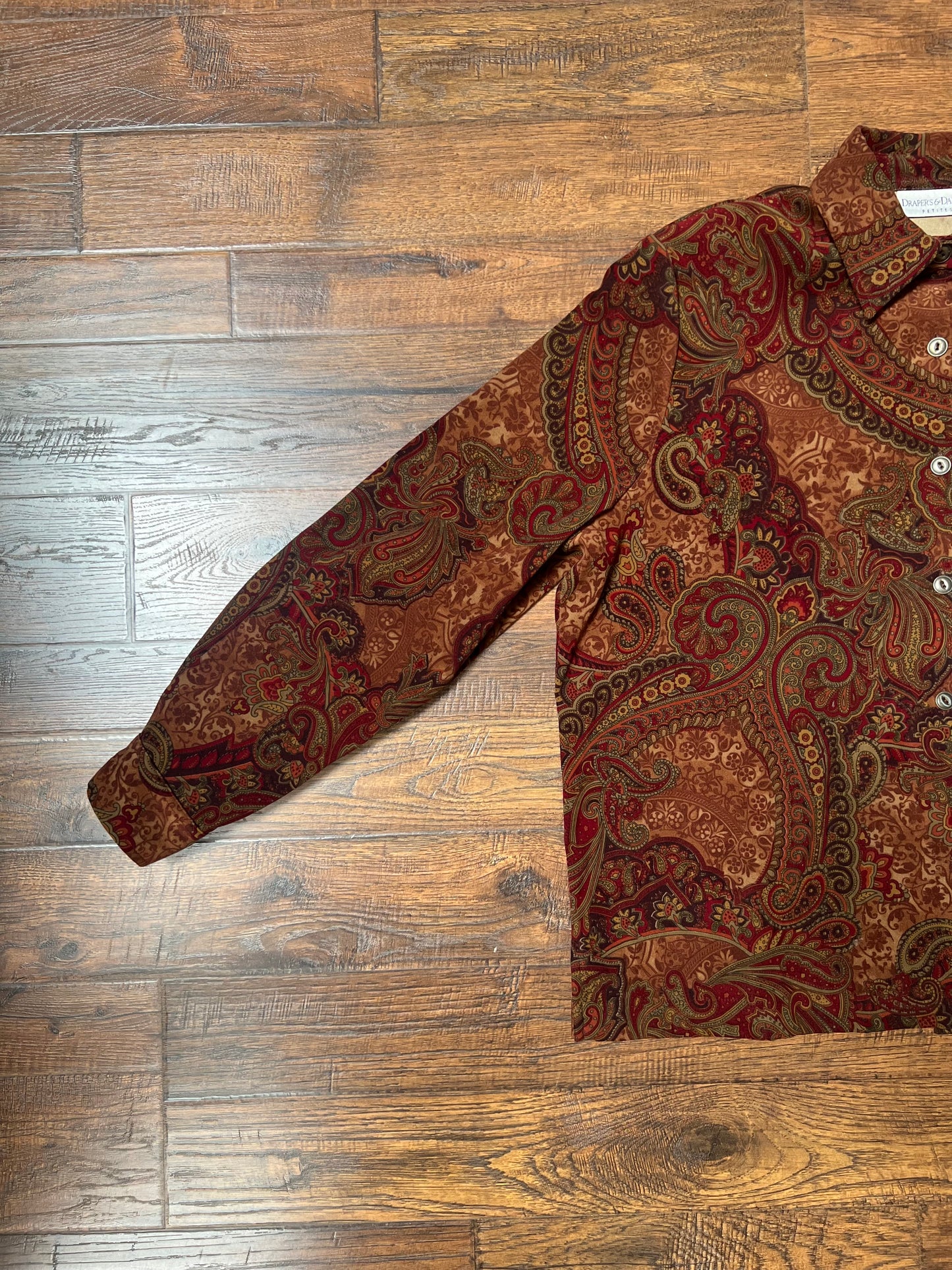 Vintage Clothing - Long Sleeve Button Up Shirt - Dark Orange Paisley - Draper’s & Damon’s Petites - X-Large