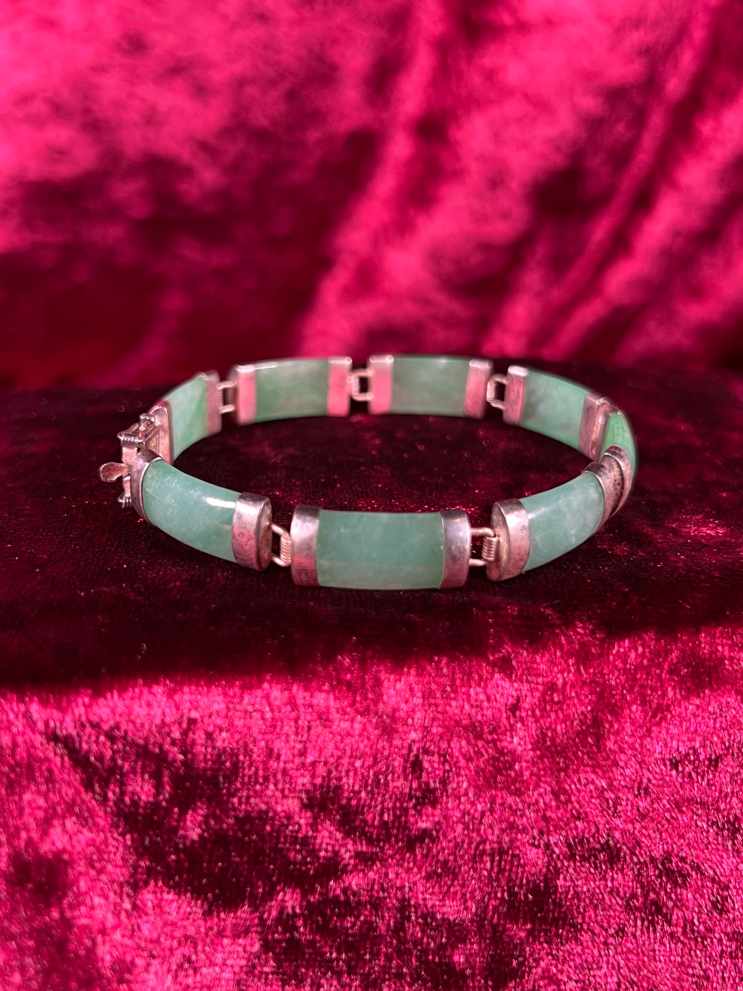 Vintage Jewelry - Link / Panel Bracelet - 925 Sterling Silver - Green Jade - 7.5"