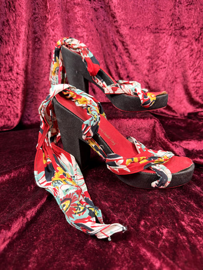 Vintage Saks Fifth Avenue Platform Pin Up Heels – Wood Sole Floral Wrap Tie Sandals