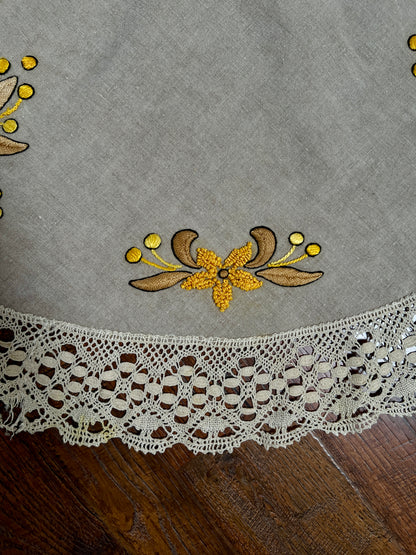 Vintage Circular Linen Table Cover - Harvest Yellow Embroidered Florals Crochet Lace Trim