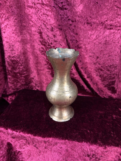 Vintage Brass Vase – Scalloped Rim Hand-Hammered Form