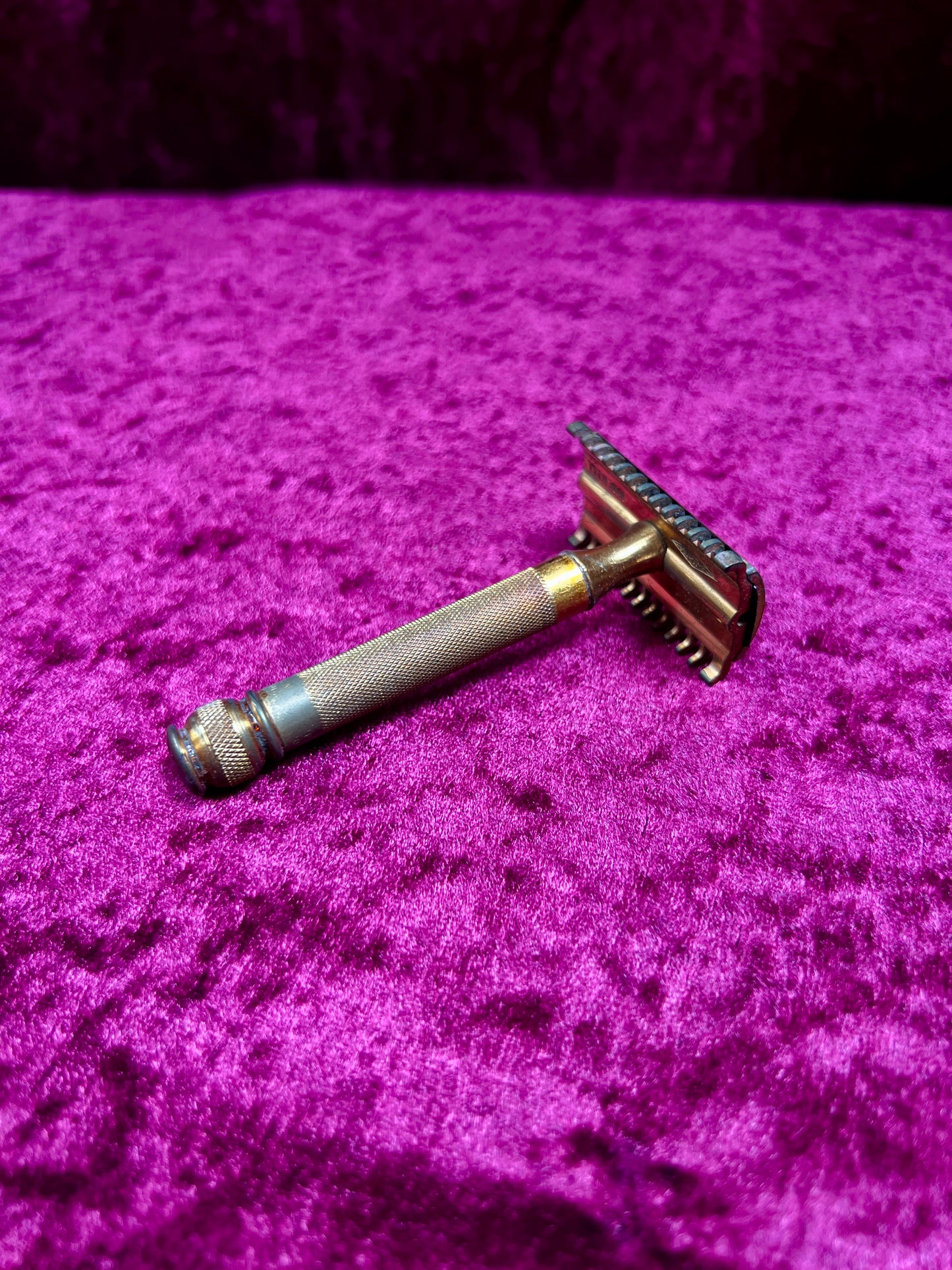 Vintage Gold Tone Brass Safety Razor – Gillette Travel Shaving Set with Case