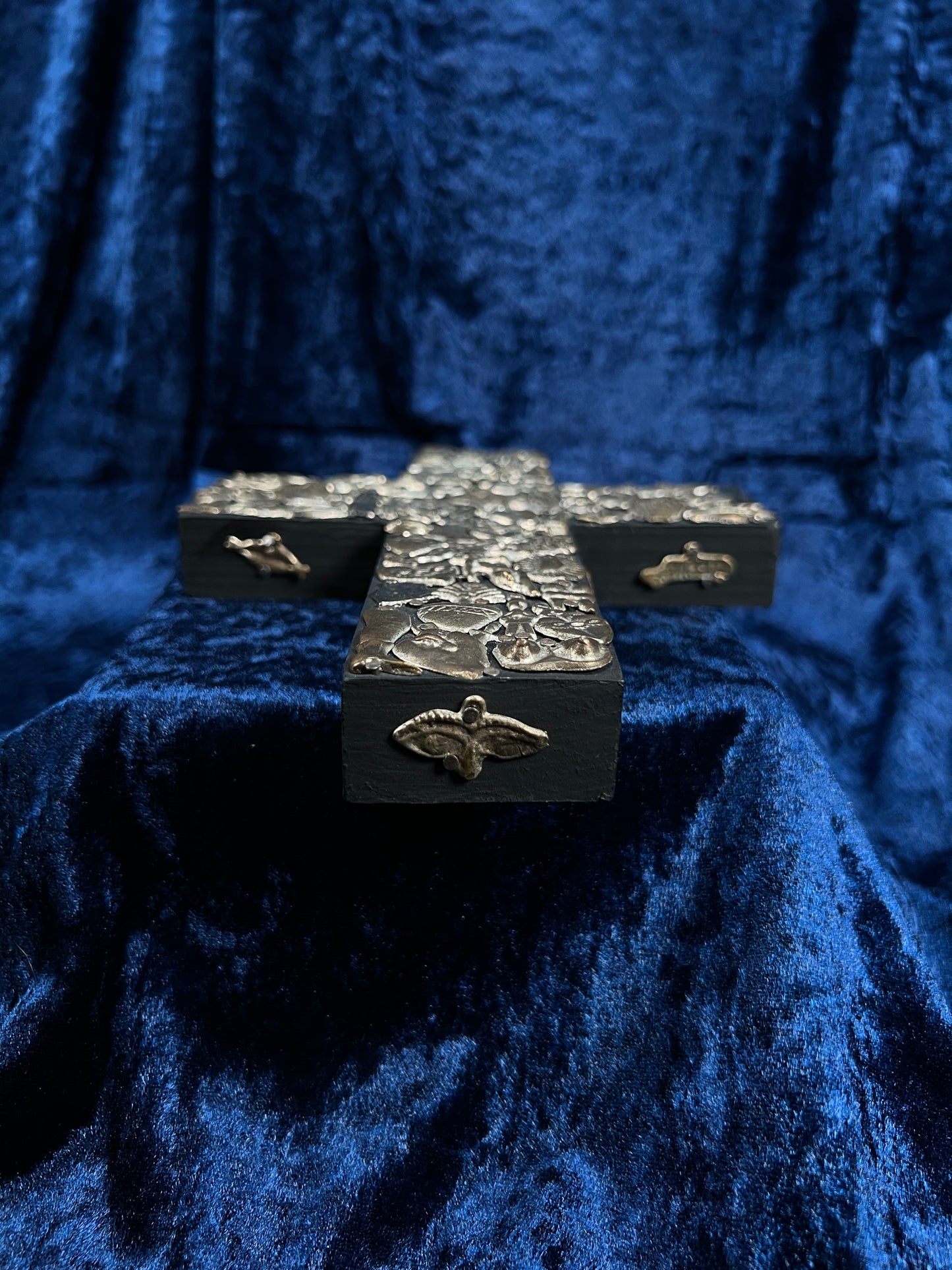 Vintage Wall Hanging Crucifix Cross – Milagro Silver Sacred Heart Folk Art Collage