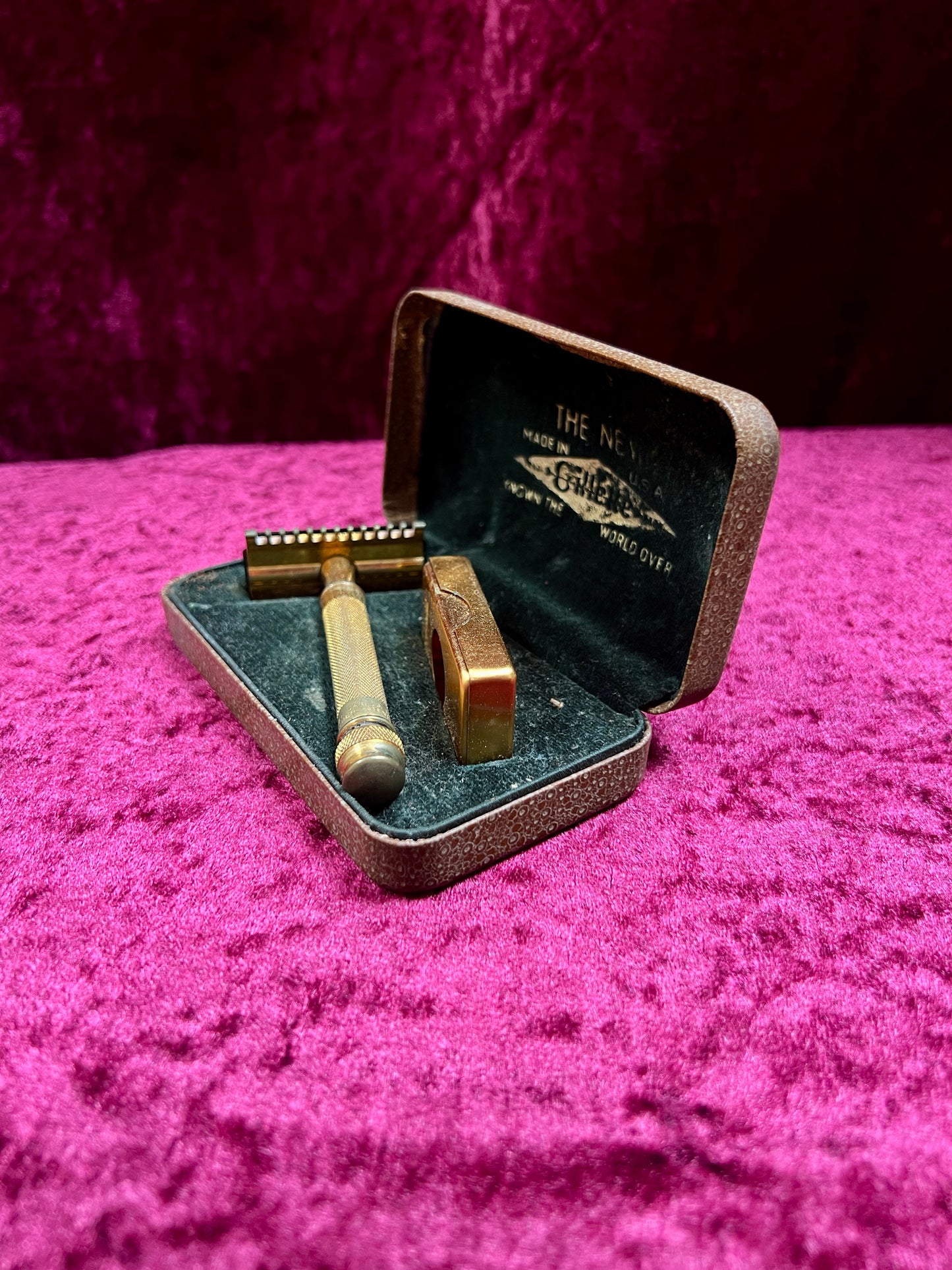 Vintage Gold Tone Brass Safety Razor – Gillette Travel Shaving Set with Case