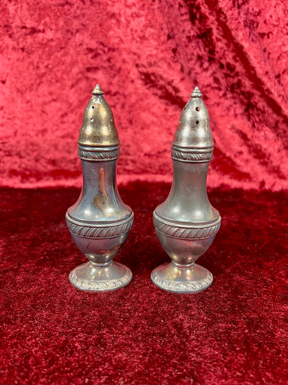 Vintage Silverplate Salt & Pepper Shakers – Rope Trim Pedestal Pair - Poole Silver Co. - 547
