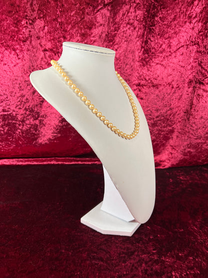 Vintage Jewelry - Necklace - Faux Pearls - Cream - 20.75"