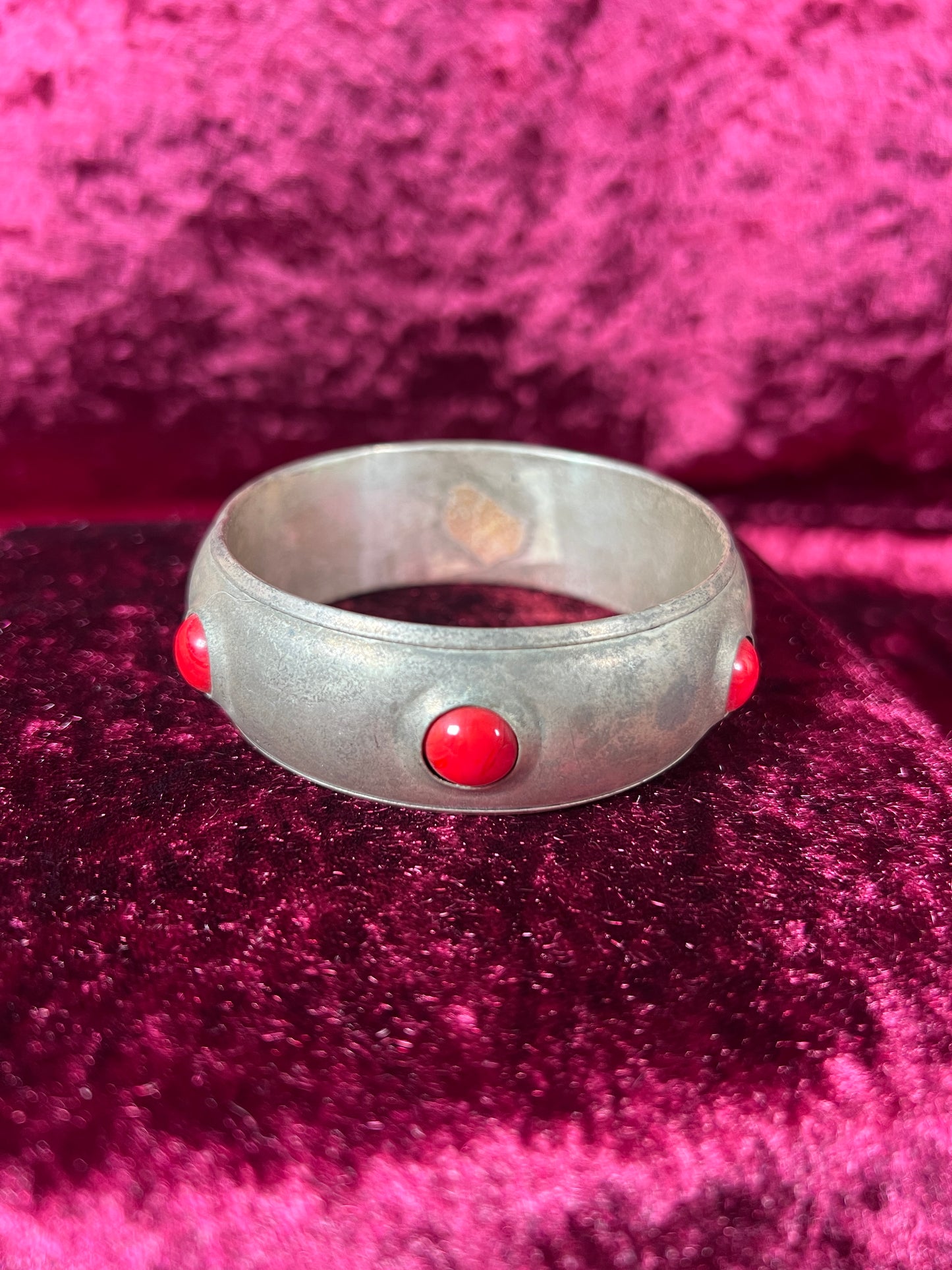 Vintage Jewelry - Puffy Cuff Bracelet - Silver Tone Metal - Red Cabochons