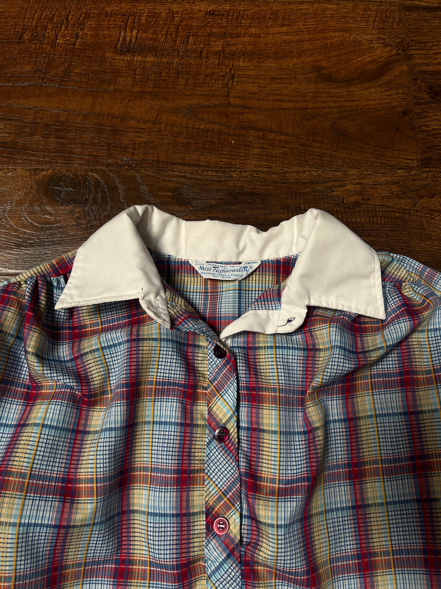 Vintage Miss Fashionability Plaid Blouse – Contrast White Collar Preppy Style – Medium