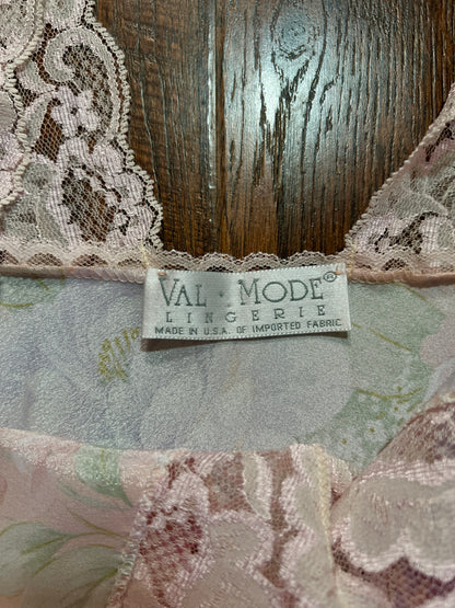 Vintage Silky Nightgown and Robe Lingerie Set - Pink Floral Print Peignoir Ensemble - Val Mode