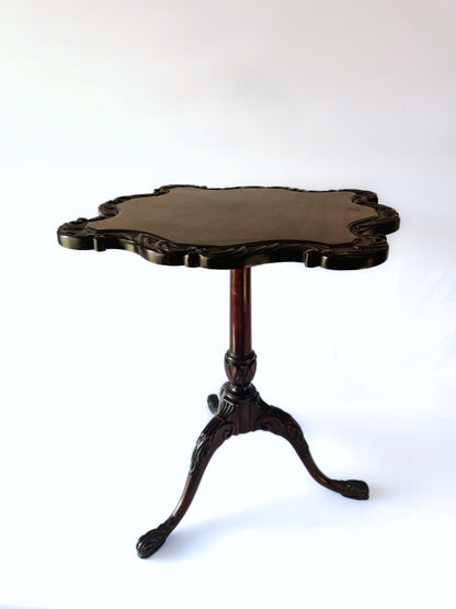 Antique Victorian Mahogany Pie Crust Style Table
