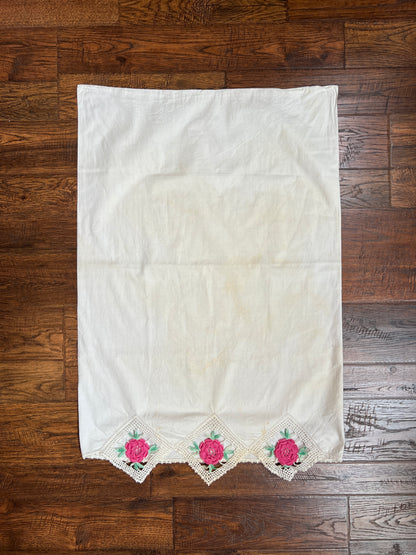 Vintage Linens - Pair of Embroidered Pillowcases - Pink Crochet Flowers