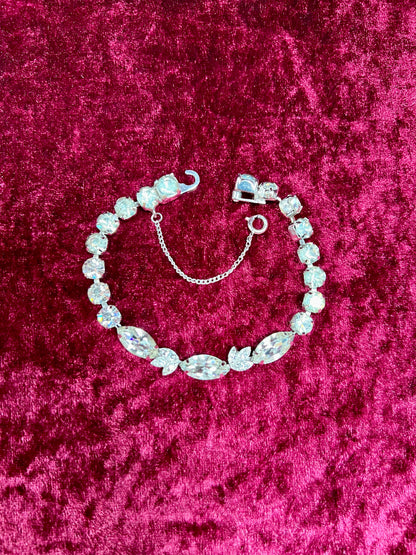 Vintage Jewelry - Tennis Bracelet - Marquise / Round Cut Rhinestones - Eisenberg Ice - 7.25"