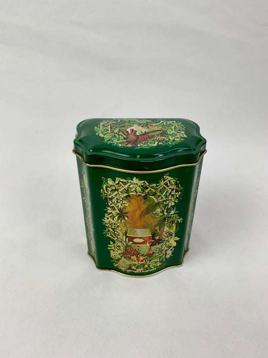 Vintage 1981 Avon Evergreen Christmas Tin - Warm Cottage Scene - Made In England