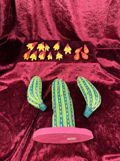 Vintage Wood Alebrije Flowering Saguaro Cactus – Hand Painted Mexican Folk Art - Ignacio Ojeda