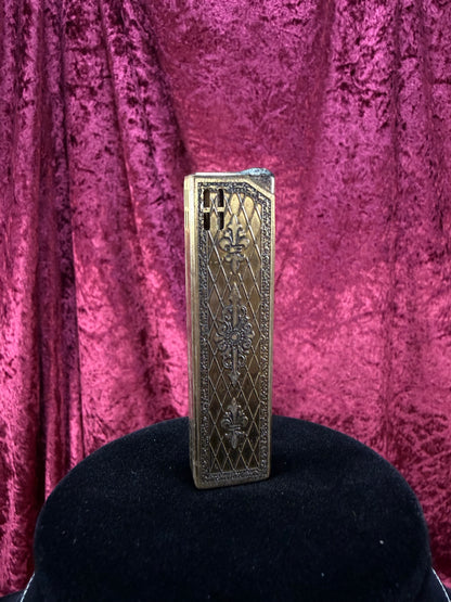 Vintage Colibri Japan Pocket Lighter – Fleur-de-Lis Engraved Brass Tone Case