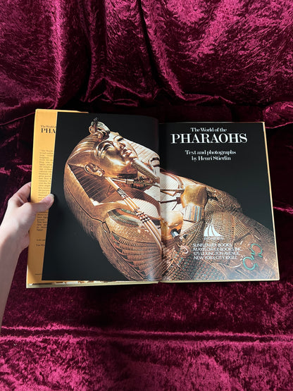 Vintage Hardcover Coffee Table Book – The World of the Pharaohs H. Stierlin 1978