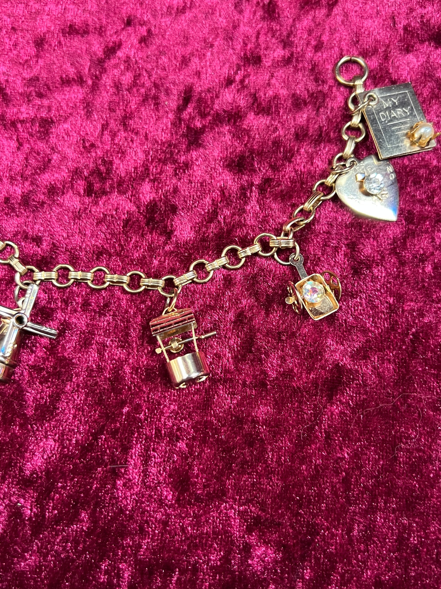 Vintage Jewelry - Dainty Charm Bracelet - Gold Tone - My Diary