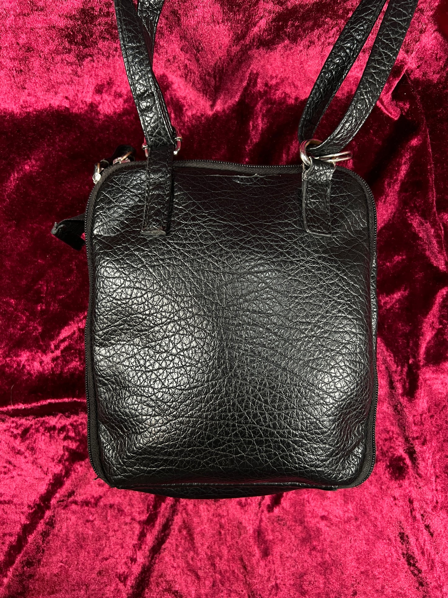 Vintage Faux Leather Crossbody Bag - Black Utility Pocket Shoulder Purse - Jaclyn Smith