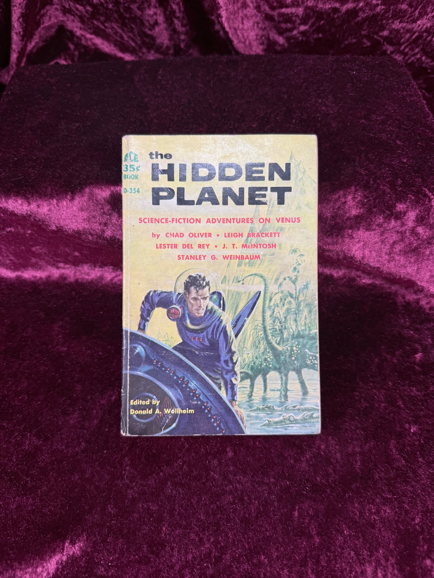 Vintage The Hidden Planet Edited by Donald A. Wollheim 1959 Ace Paperback Science Fiction Anthology