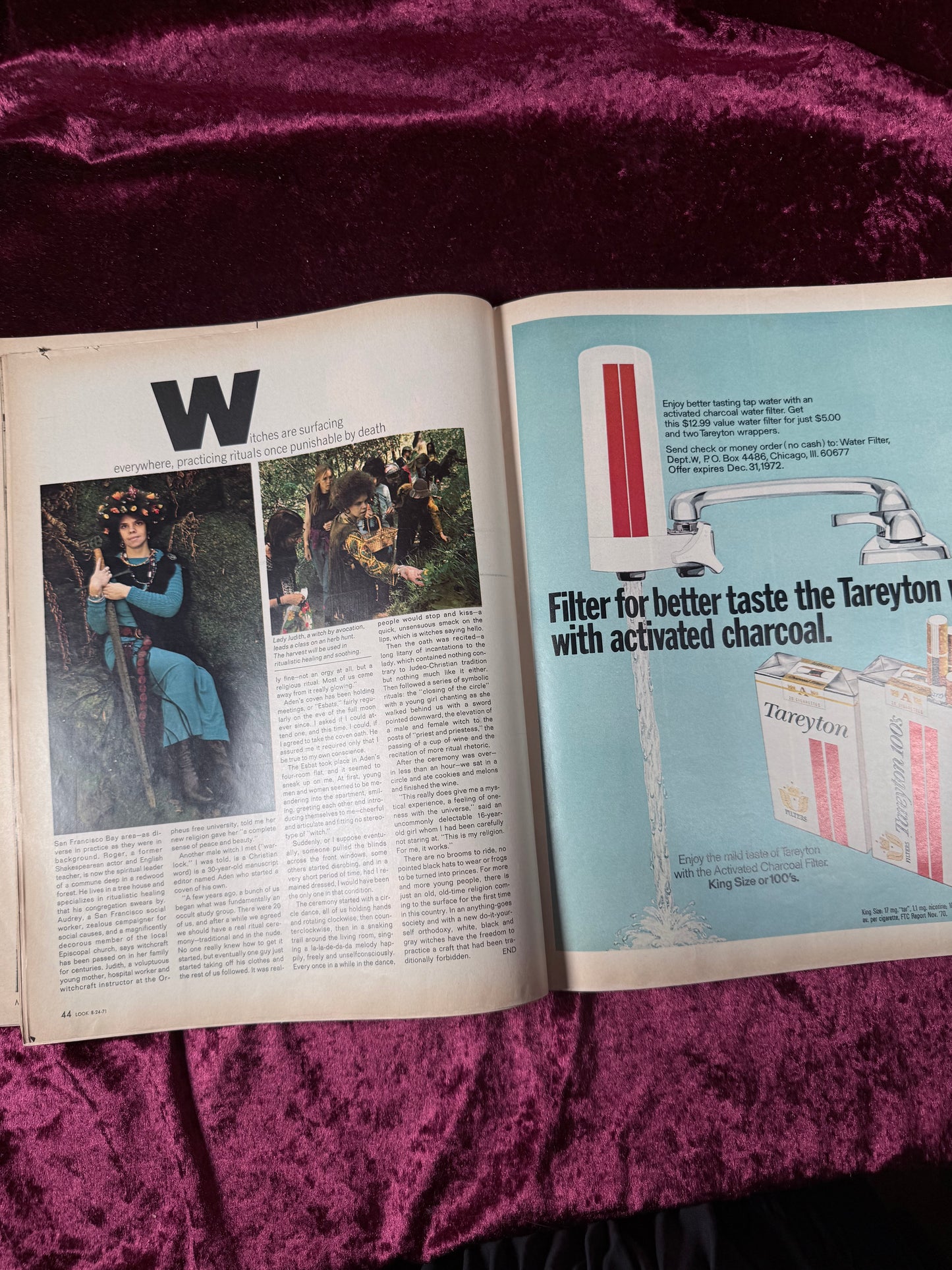 Vintage LOOK Magazine August 24, 1971 Witchcraft Is Rising Occult Cover Issue