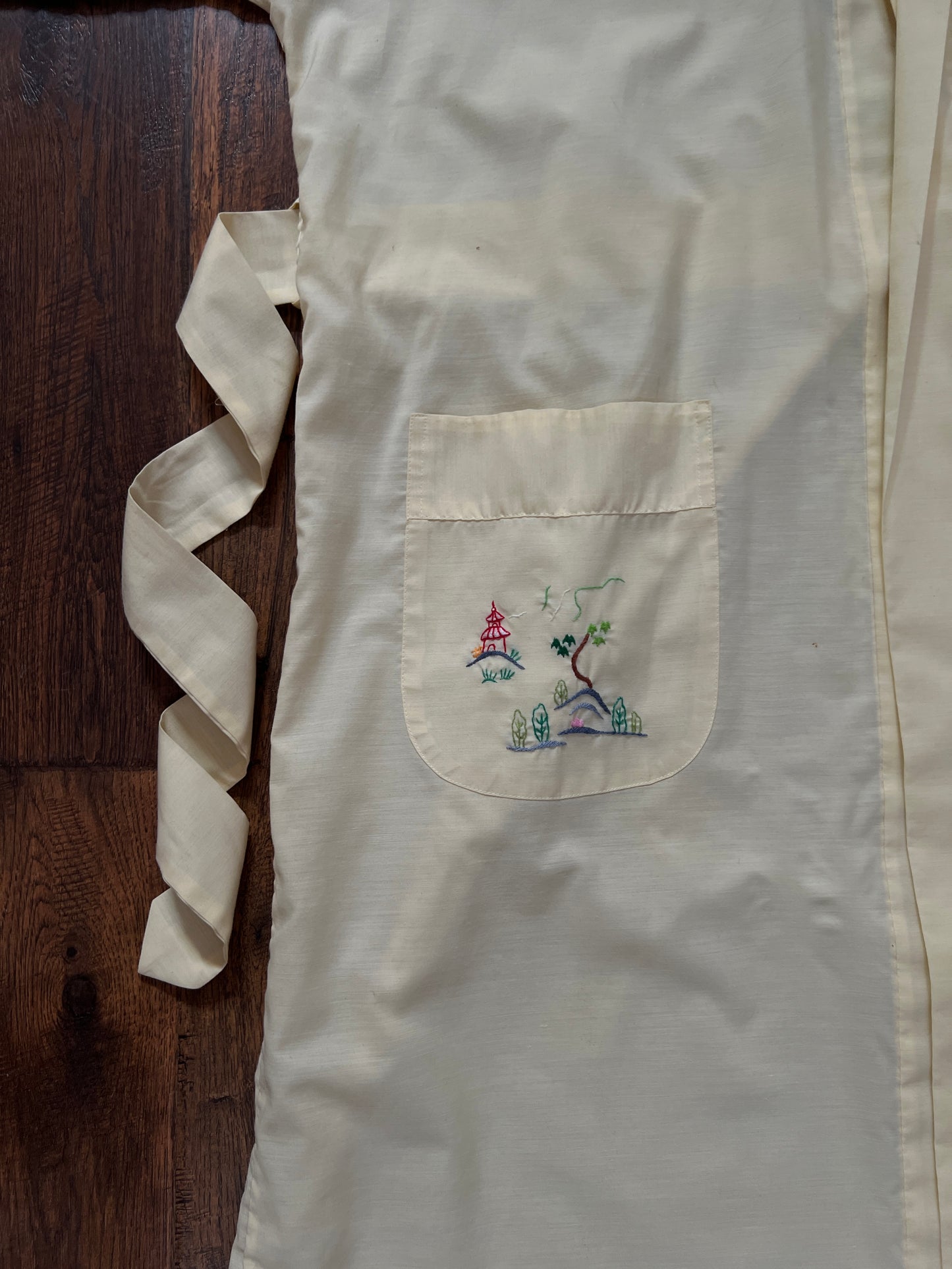 Vintage Jodie Arden Kimono Robe – Pale Yellow Embroidered Asian Garden Motif