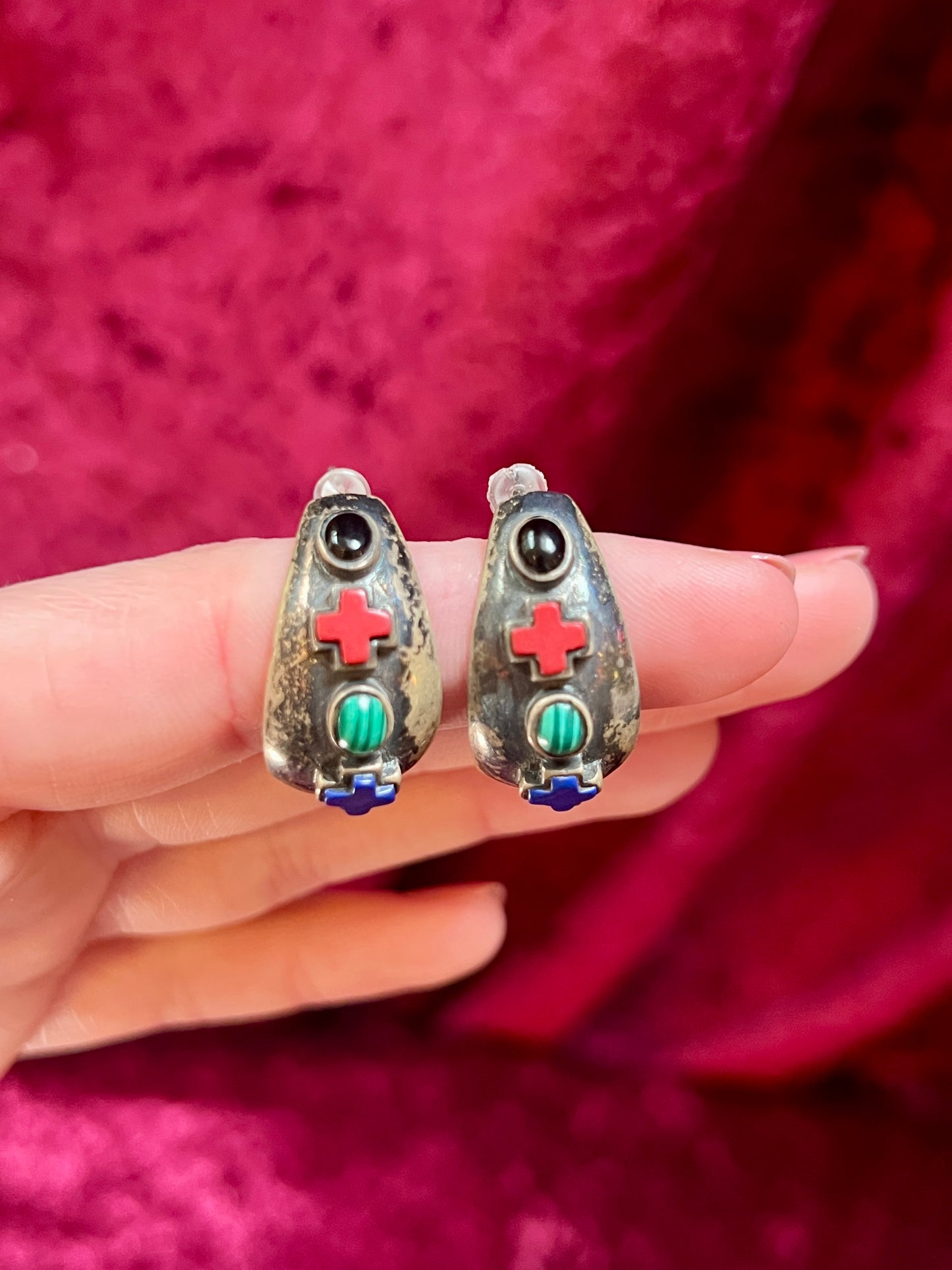 Vintage Jewelry - Half Hoop Earrings - Sterling Silver - Inlaid Stones - Signed SE