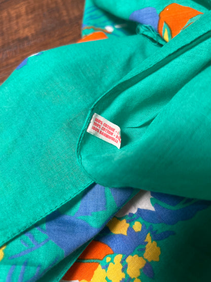 Vintage Clothing - Sarong - Tropical Florals on Sea Foam Green - 60” X 47”