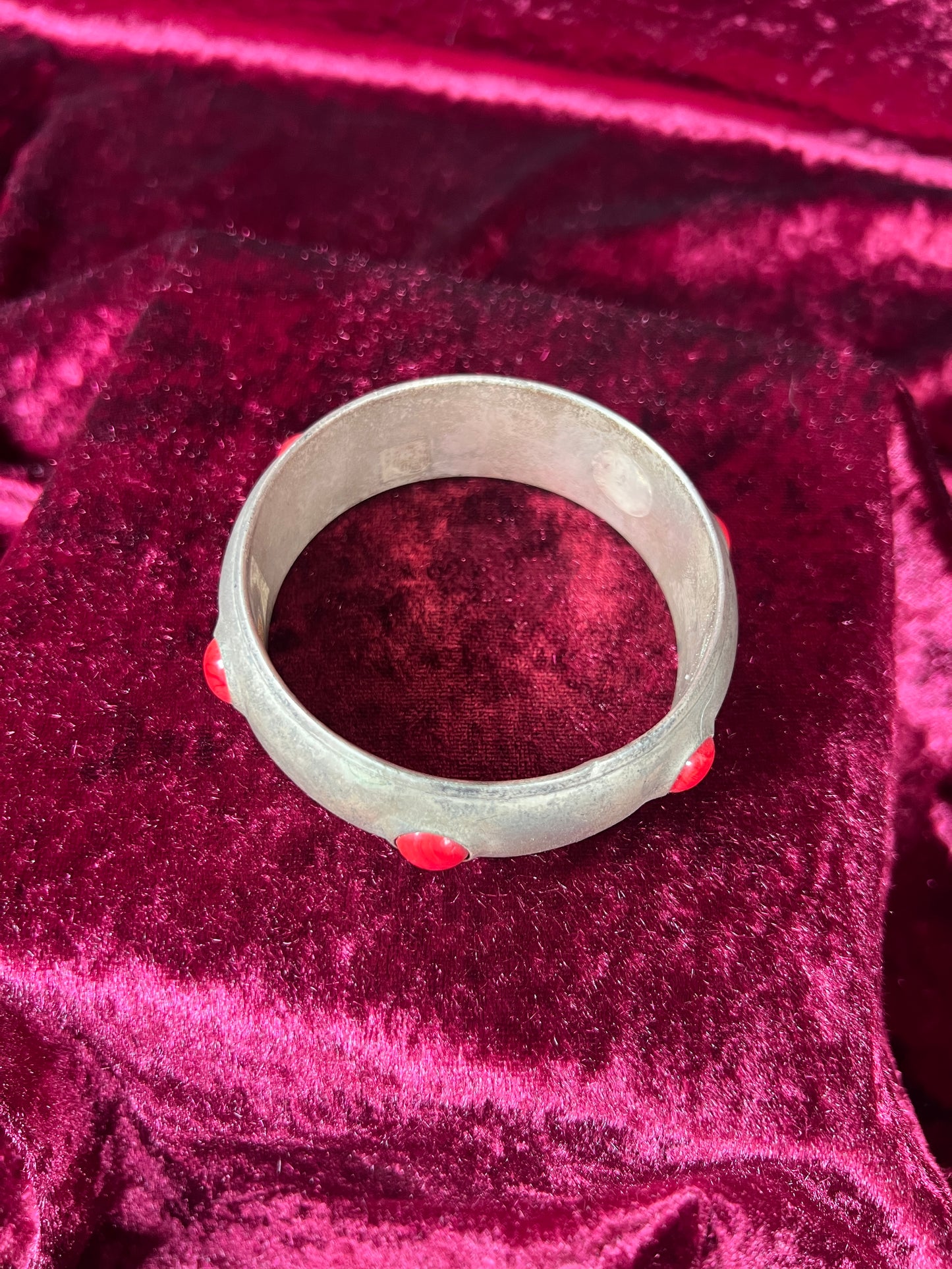 Vintage Jewelry - Puffy Cuff Bracelet - Silver Tone Metal - Red Cabochons