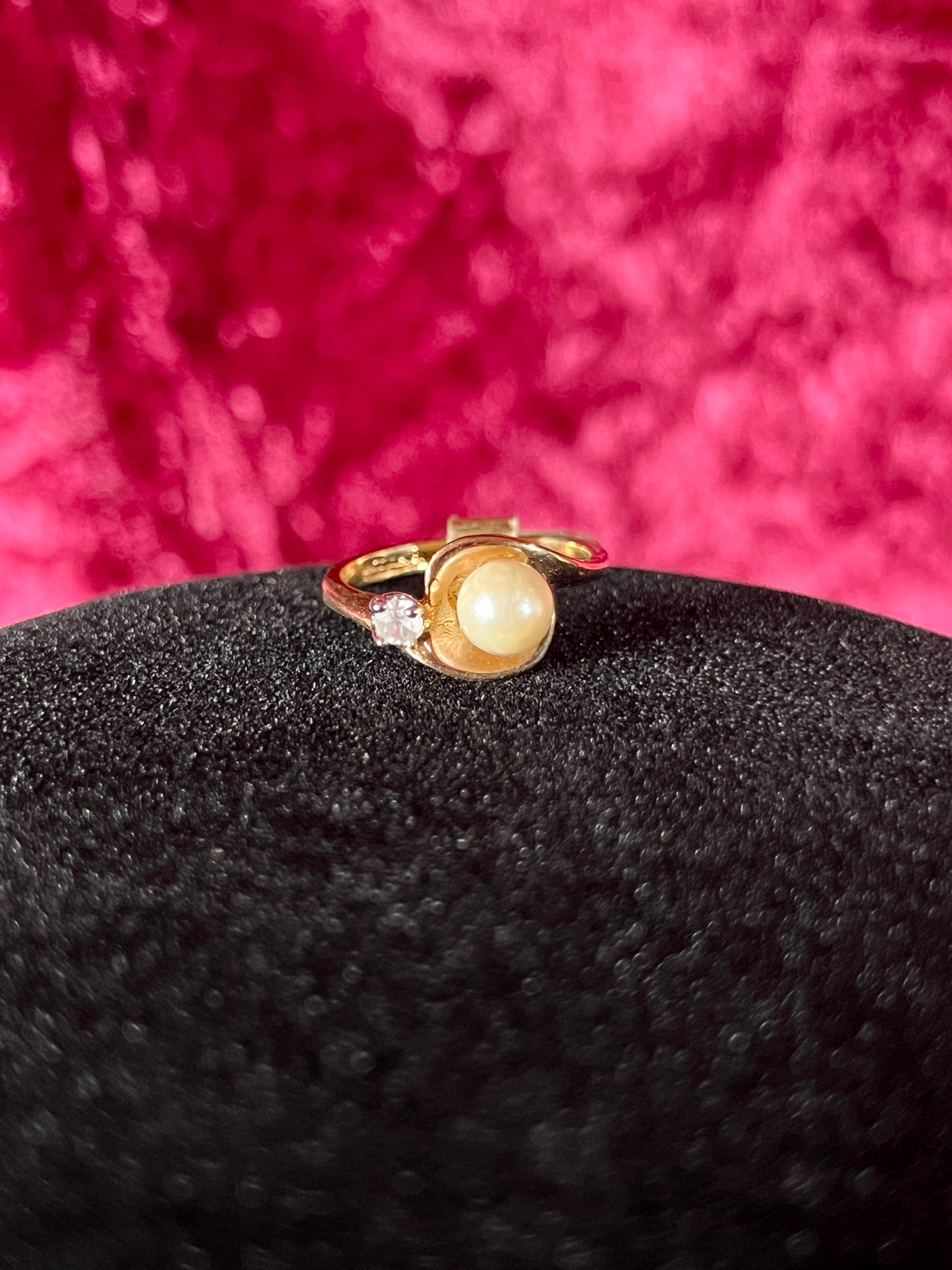 Vintage 14K Gold Electroplate Cocktail Ring – Cultured Pearl Solitaire - ESPO - Size 5.5