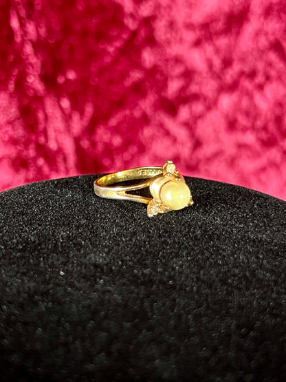 Vintage 18K Gold Electroplate Cocktail Ring – Faux Pearl Solitaire - Size 5