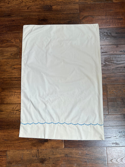 Vintage Linens - Single Embroidered Pillowcase - Baby Blue Scalloped Edge