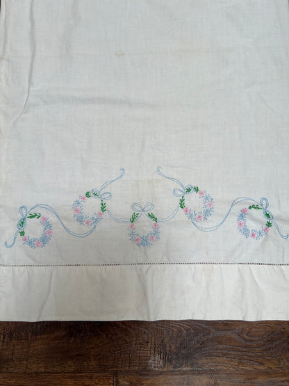 Vintage Linens - Single Embroidered Pillowcase - Blue and Pink Flower Rings