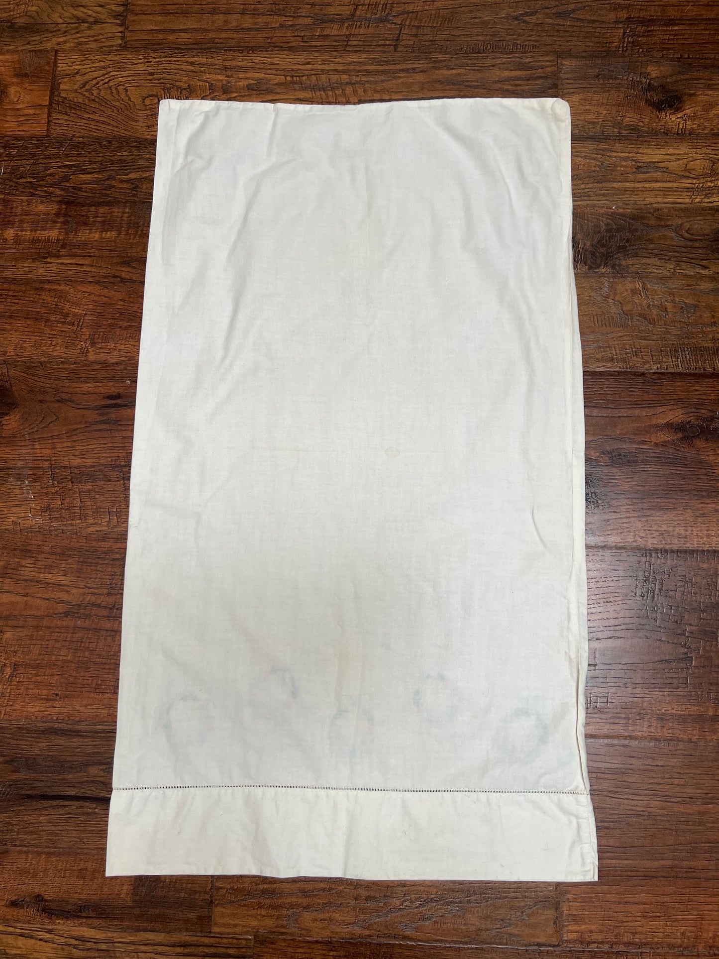 Vintage Linens - Single Embroidered Pillowcase - Blue and Pink Flower Rings
