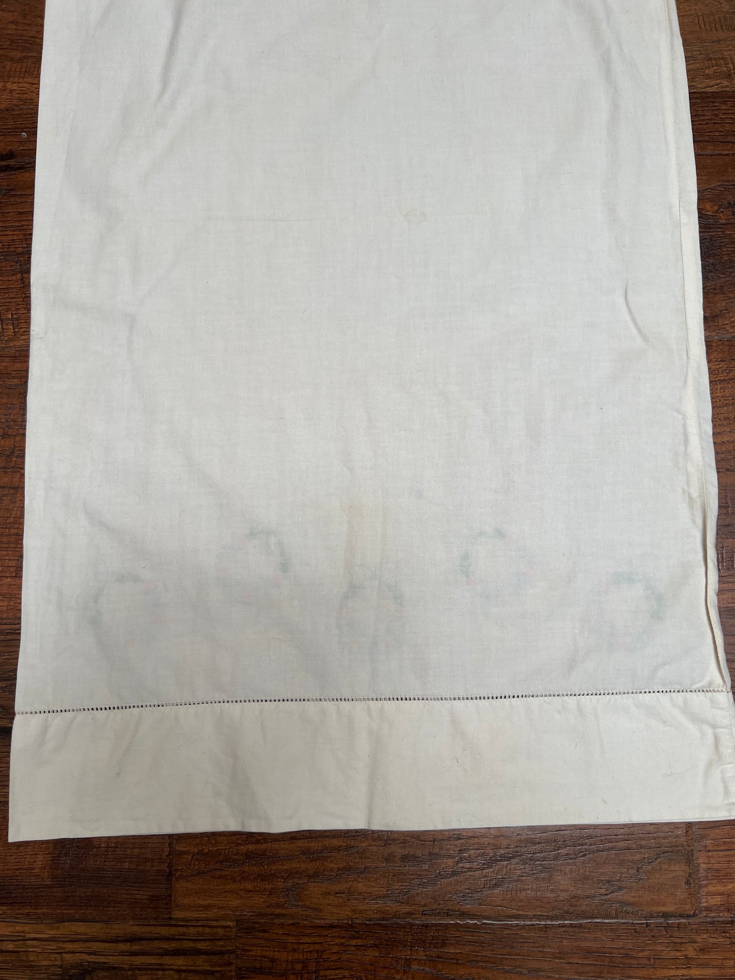 Vintage Linens - Single Embroidered Pillowcase - Blue and Pink Flower Rings