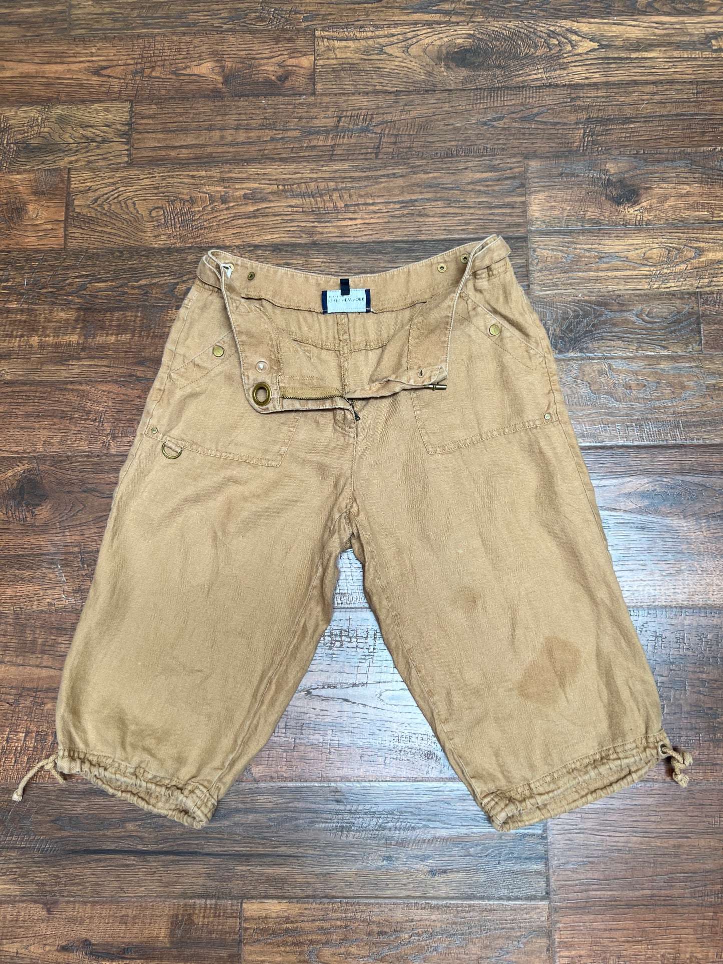 Clothing - Bermuda Cargo Shorts - Khaki - Medium - Jones New York