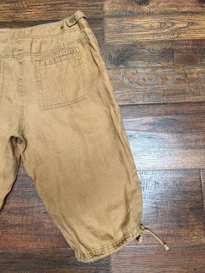 Clothing - Bermuda Cargo Shorts - Khaki - Medium - Jones New York