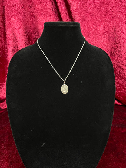 Vintage Silver Tone Pendant Necklace - Saint Francis Medal Religious Charm