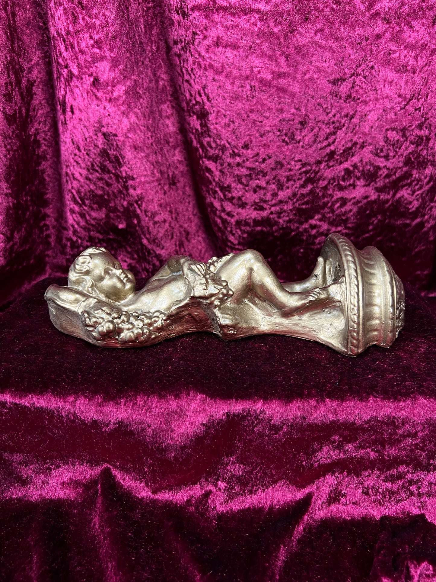 Vintage Chalkware Wall Sculpture – Cherub with Grapes Classical Figurine